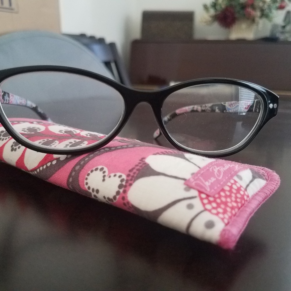 Vera Bradley reading glasses